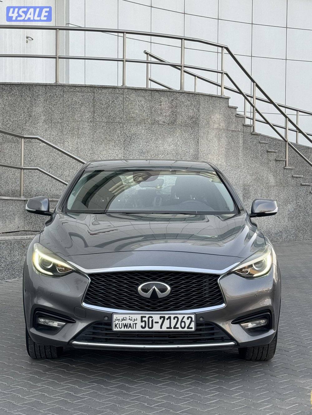 للبيع إنفينيتي Q30 موديل 20190