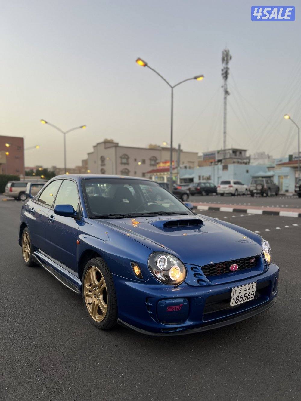 للبيع سوبارو WRX اصلية بدي كت STI4