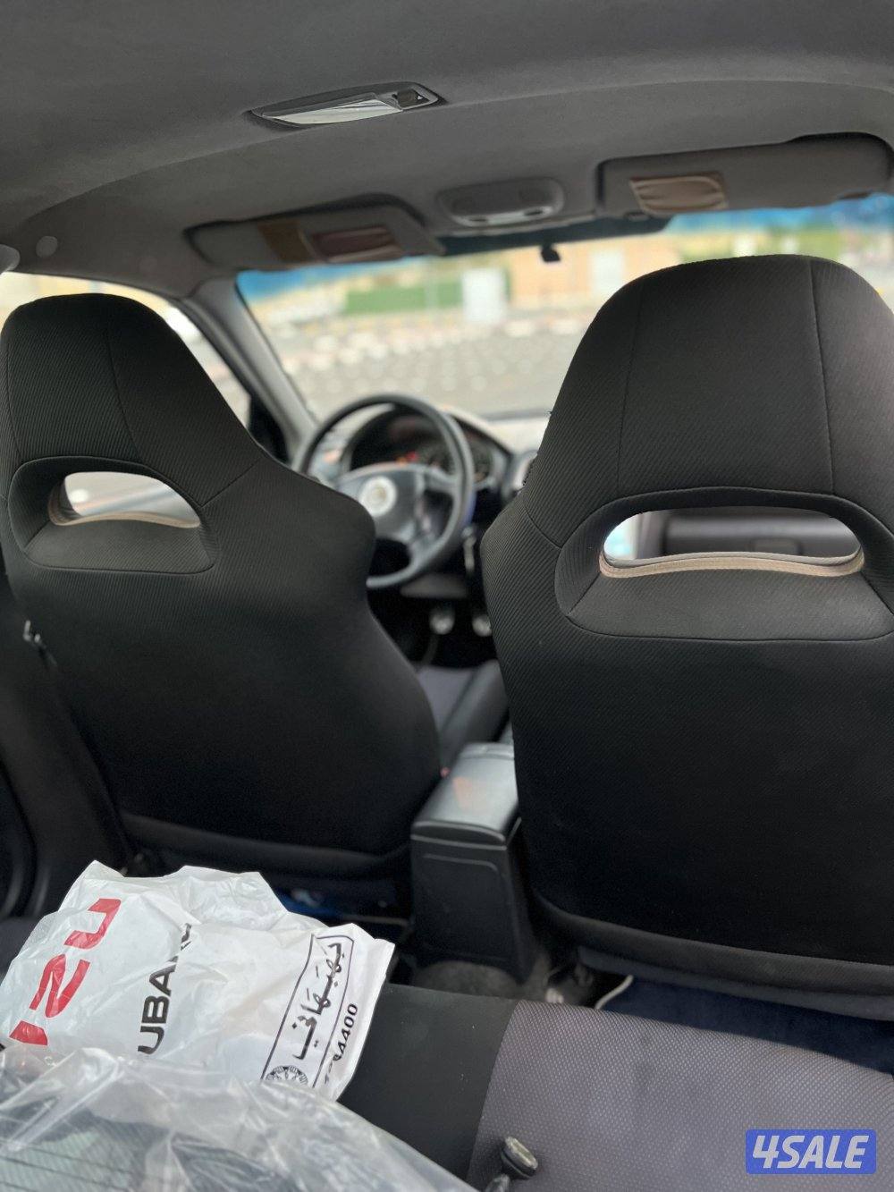 للبيع سوبارو WRX اصلية بدي كت STI7