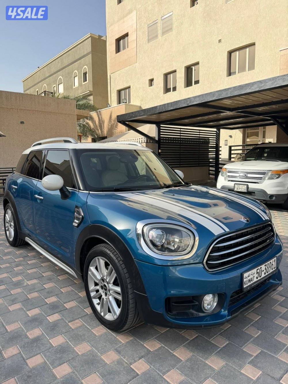 للبيع مني كوبر كنتري مان نظيفه مكفولة موديل ٢٠١٧2