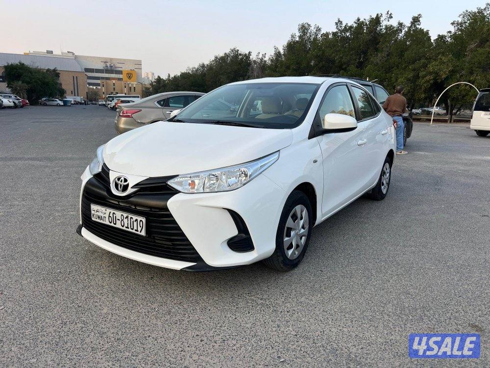 للبيع تويوتا يارس ٢٠٢٢0