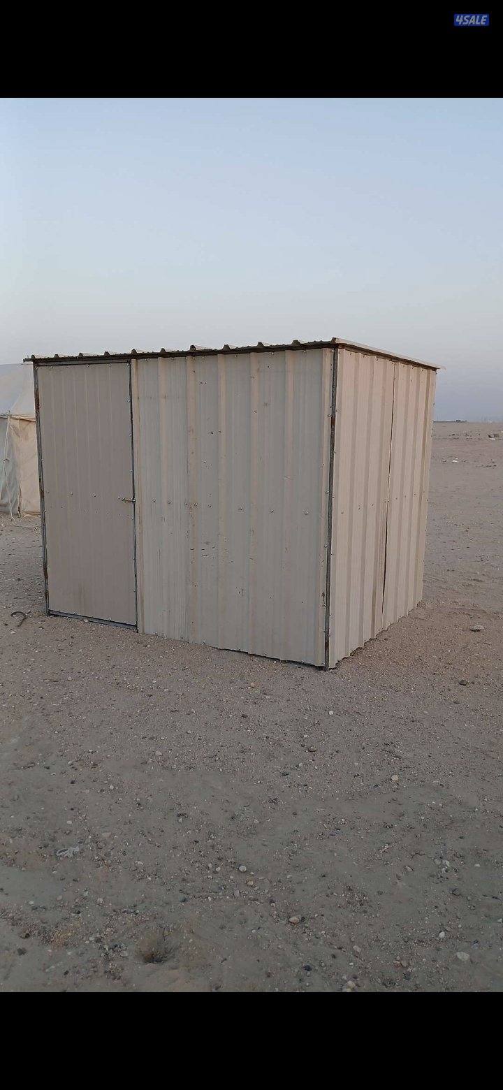 للبيع عربانه 2×4 عليها حمايه وحديدها قوي واغراض مخيم كامله8