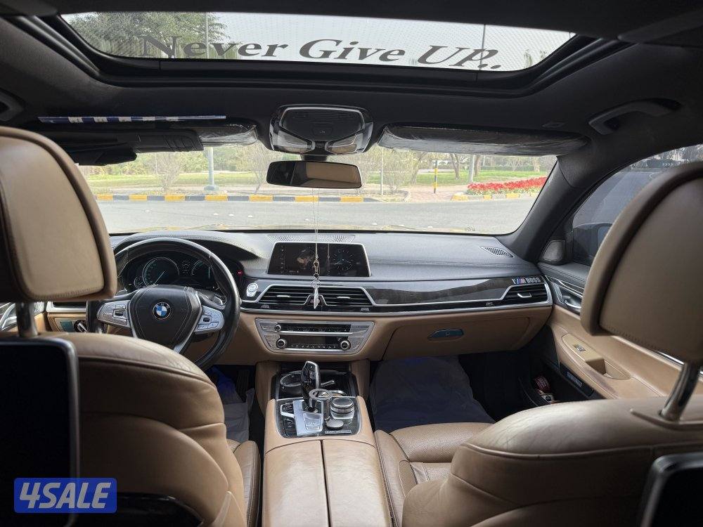 للبيع بي ام 7409