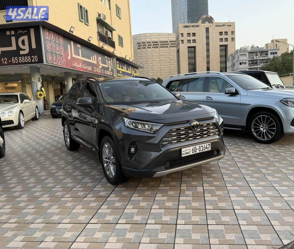 راف فور 2022 عداد 40 الف كامل المواصفات سيرفيس منتظم تحت الكفالة0