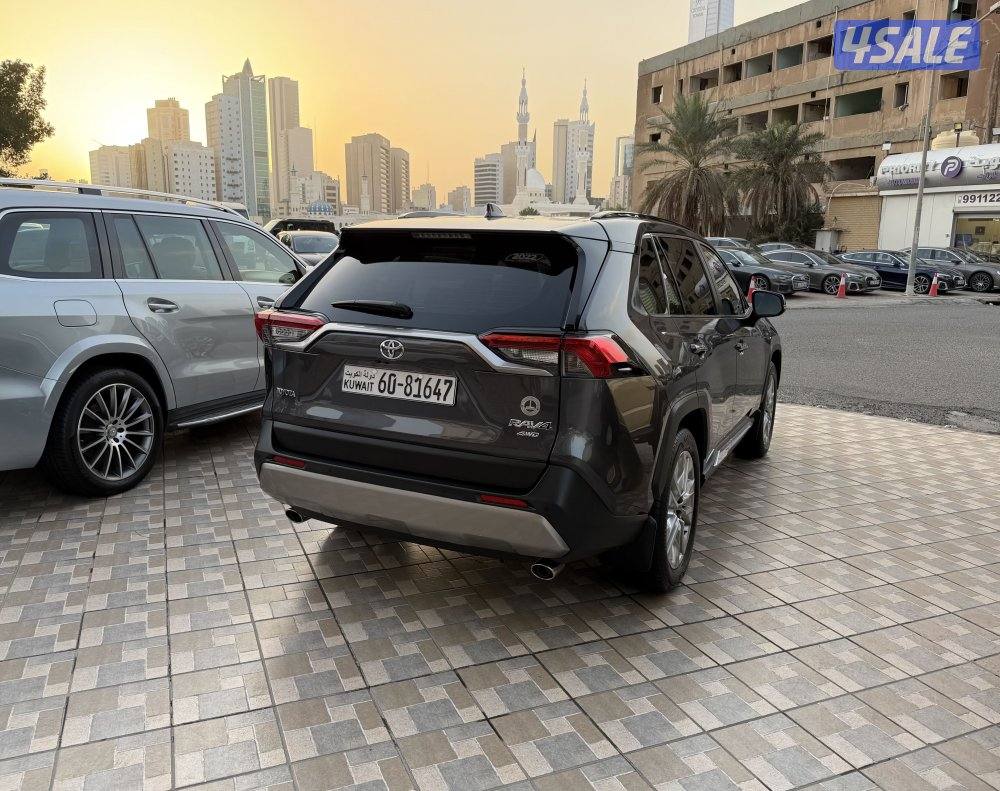 راف فور 2022 عداد 40 الف كامل المواصفات سيرفيس منتظم تحت الكفالة3