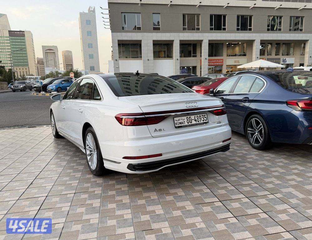 اودي A8L موديل 2024 عداد 20 الف وكالة تحت الكفالة سيرفيس مجاني3