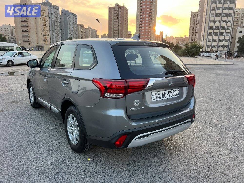 للبيع ميتسوبيشي اوتلاندر ٢٠٢٢ وارد الوكالة2