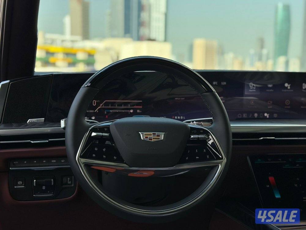 اسكاليدSPORT FULL OPTION موديل2025 (اصفار) وارد الغانم تحت الكفاله4