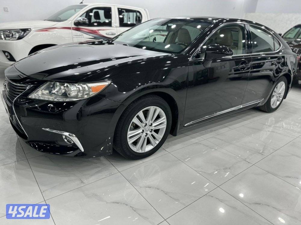 لكزس ES 350 موديل ٢٠١٥ وارد الوكاله ماشي١٩٤ ألف كم2