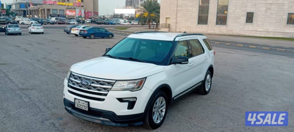 فورد اكسبلورر XLT موديل 2018 عداد قليل 127 بحالة الوكالة1