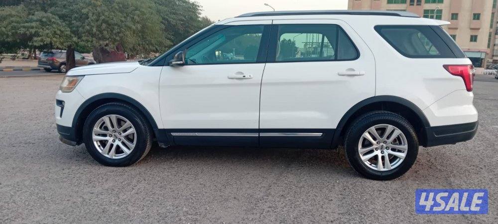 فورد اكسبلورر XLT موديل 2018 عداد قليل 127 بحالة الوكالة6