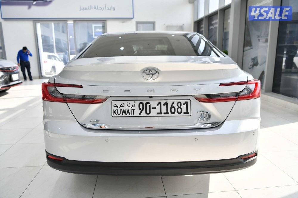 تويوتا كامري3