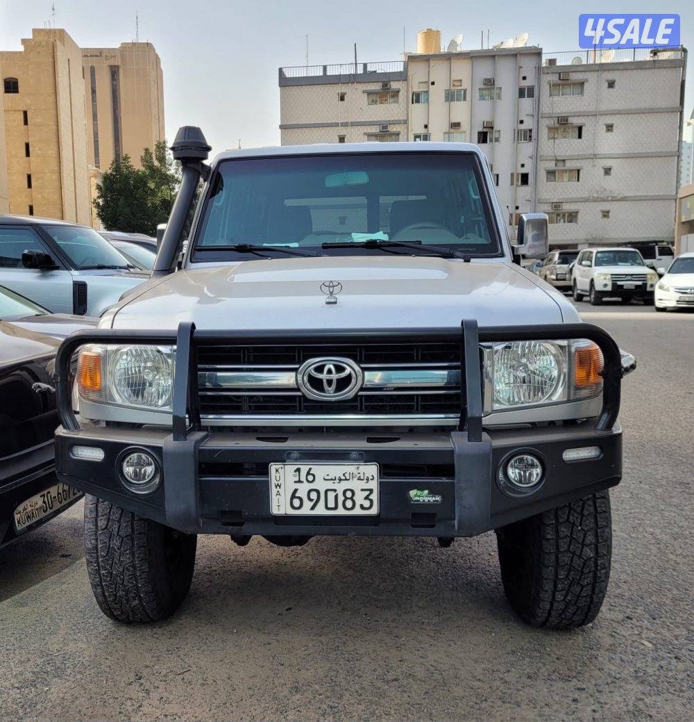 LAND CRUISER L76  تيوتا نص4