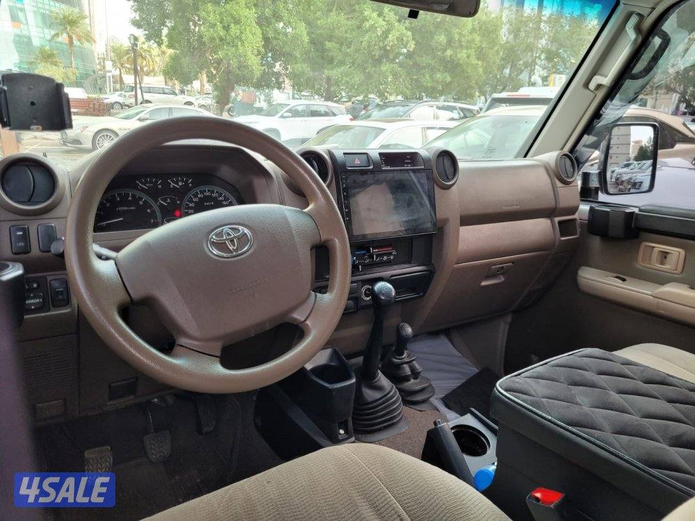 LAND CRUISER L76  تيوتا نص5