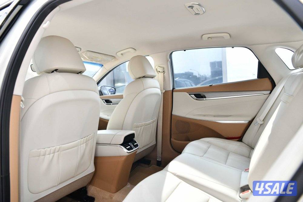 هيونداي ازيرا4