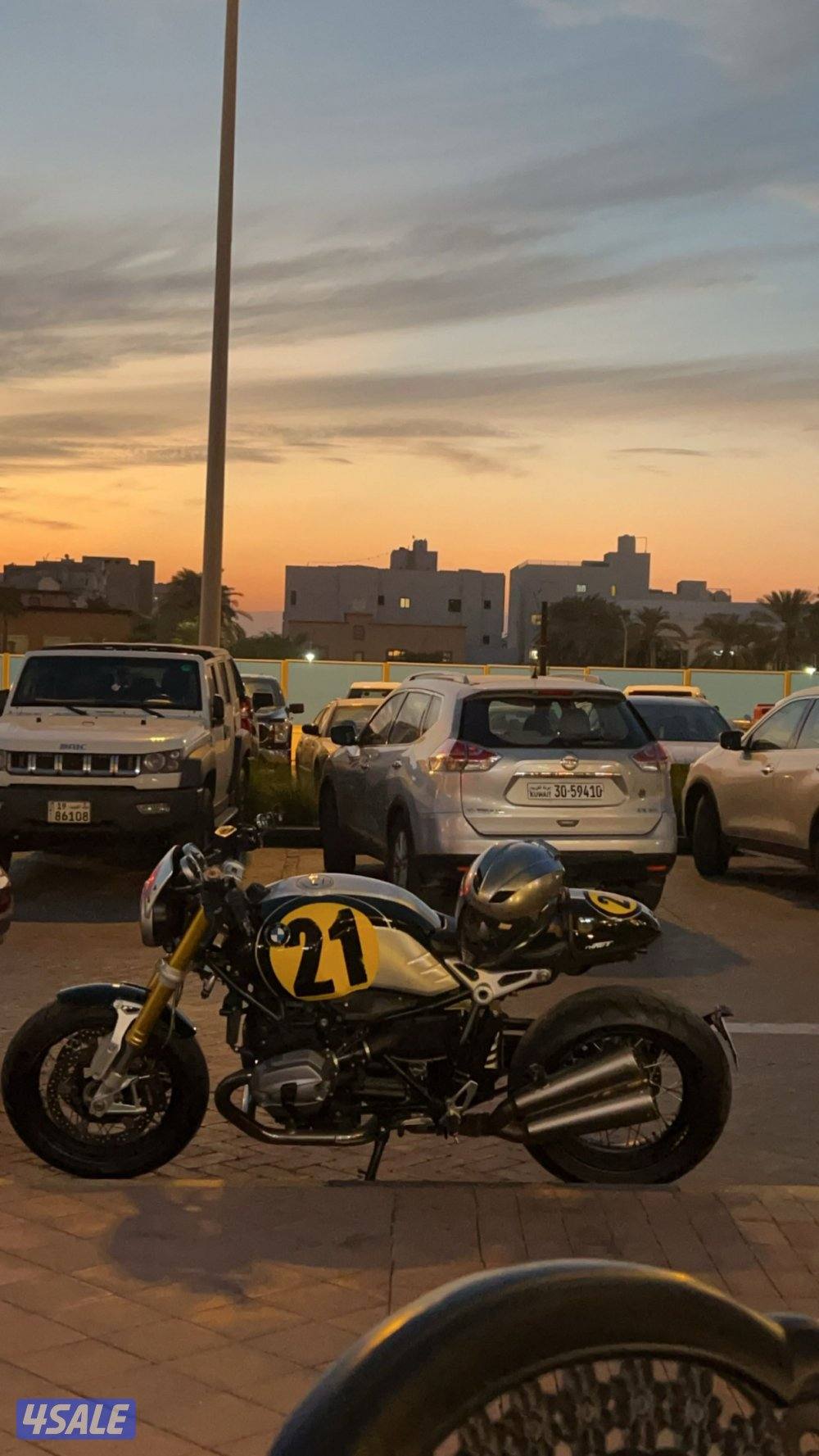 للبيع BMW RNINET k211