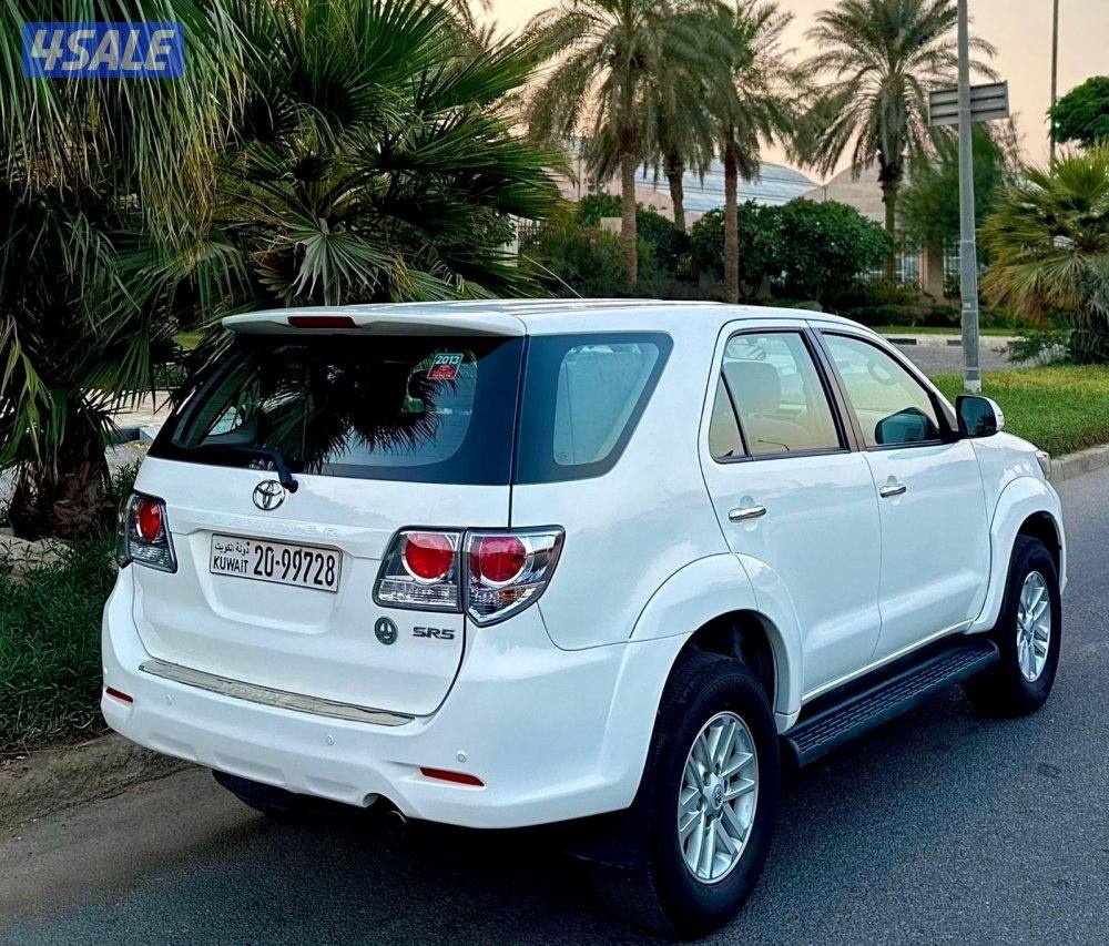 للبيع فورتنر موديل 2013 ماشي 94 صبغ الوكاله سيرفس منتظم5