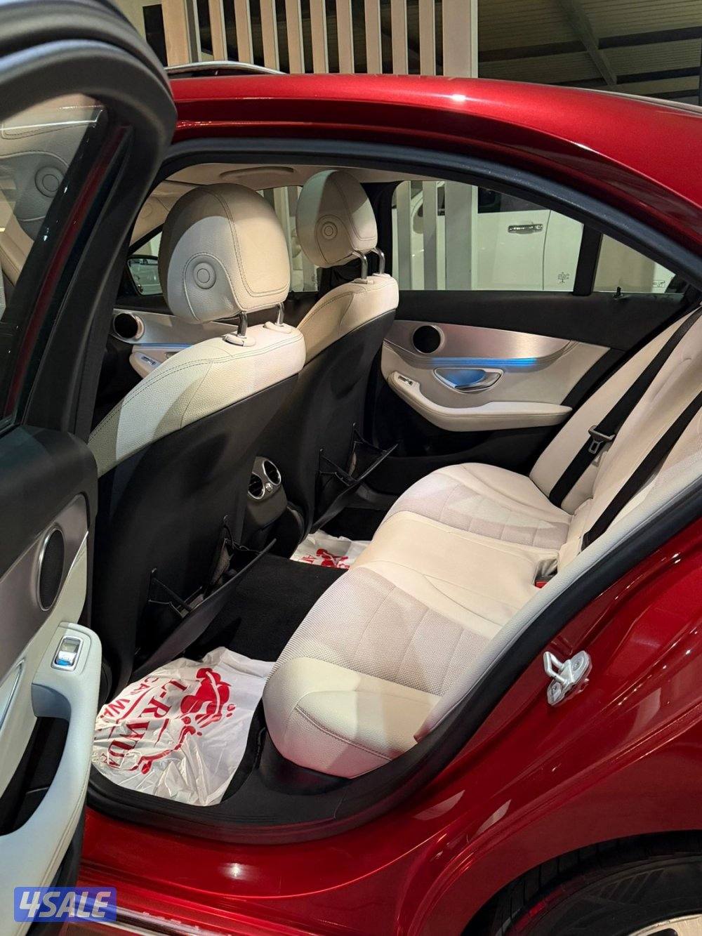 مرسيدسC200موديل20158