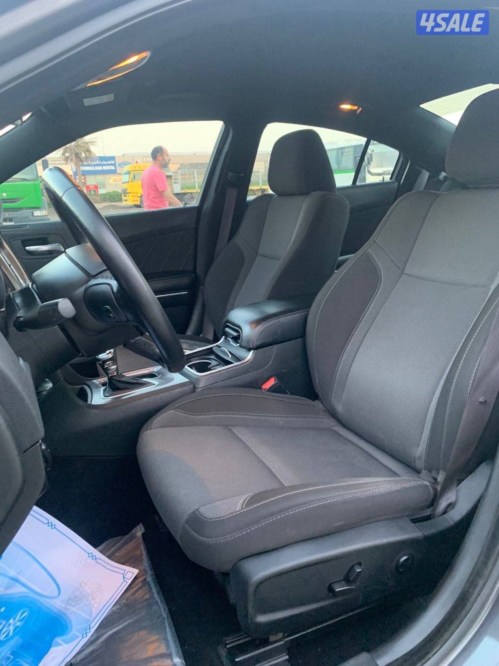 للبيع دودج تشارجر ٢٠٢١5