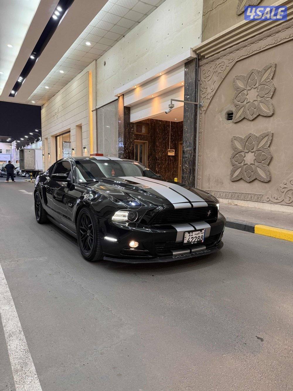 للبيع موستنق 5.0 قير عادي شرط الفحص 20146