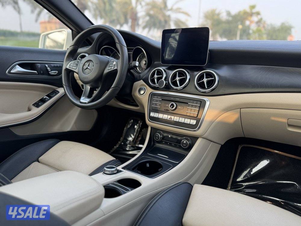 مرسيدس GLA250 وارد البشر  موديل 20189