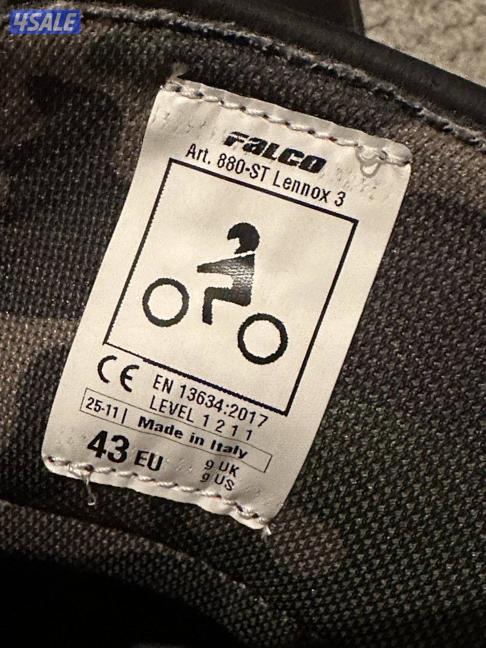 بوت سيكل مقاس ٤٣ سحاب جانبي جديد بالكرتون4