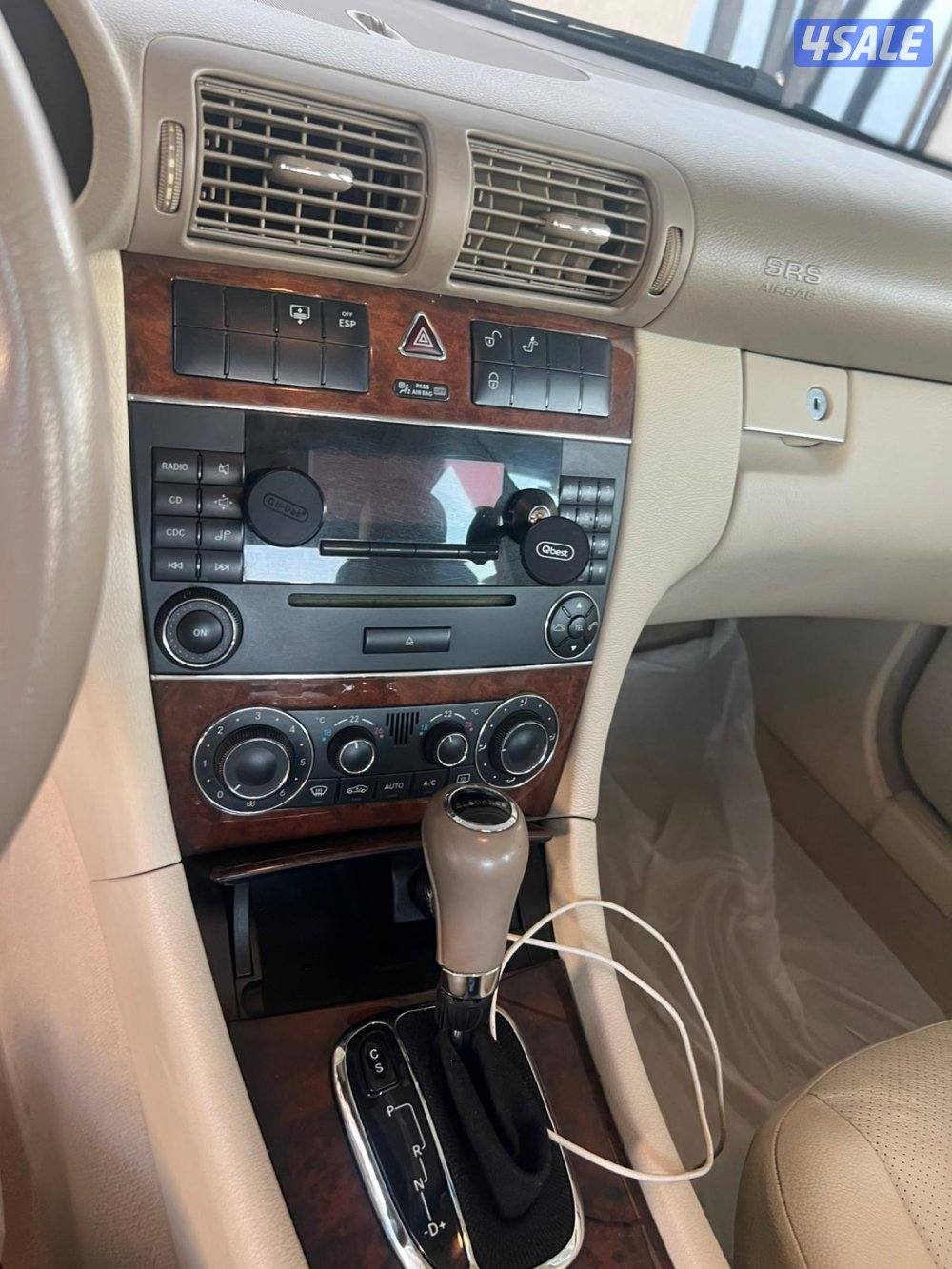 شرط الفحص عداد 70 الف c200 للبيع3