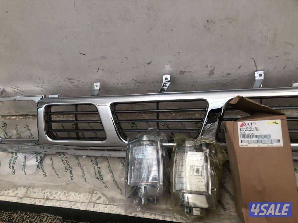 للبيع قطع غيار ددسن4