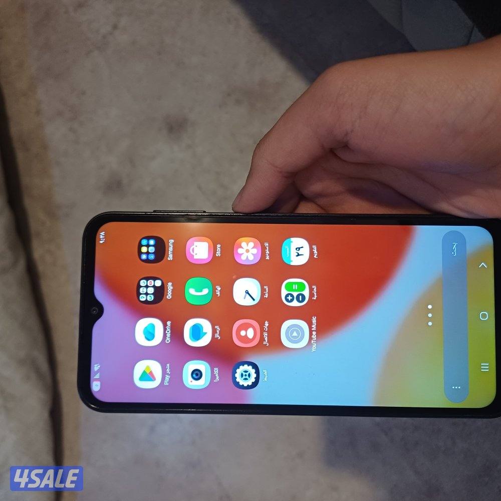 galaxy a14 128 gb استعمال١ الى ٢ سنه. بحاله جيده استعمال خفيف بدون خدو0