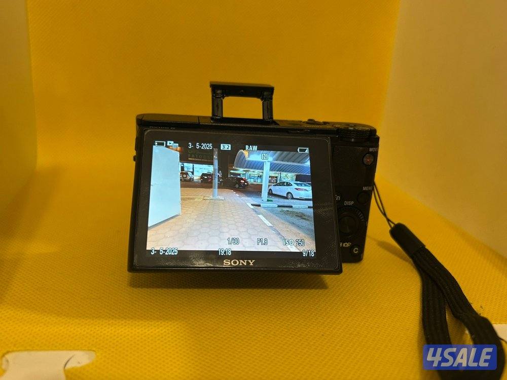 Camera sony rx100 iv3