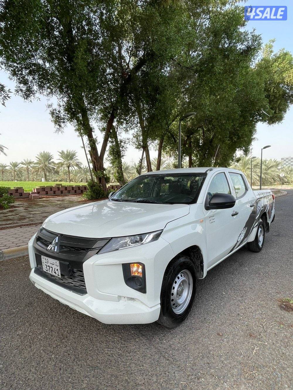 للبيع وانيت ميتسوبيشي L200 شرط الفحص ✔️0