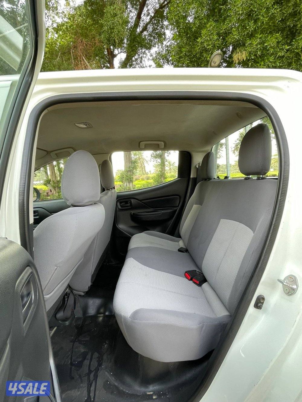 للبيع وانيت ميتسوبيشي L200 شرط الفحص ✔️10