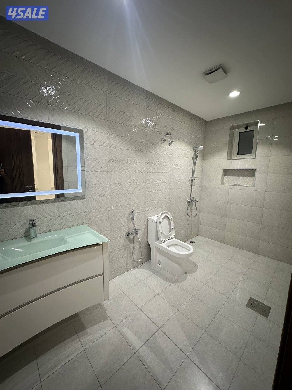 شقه للاجار في منطقه النهضه ..3