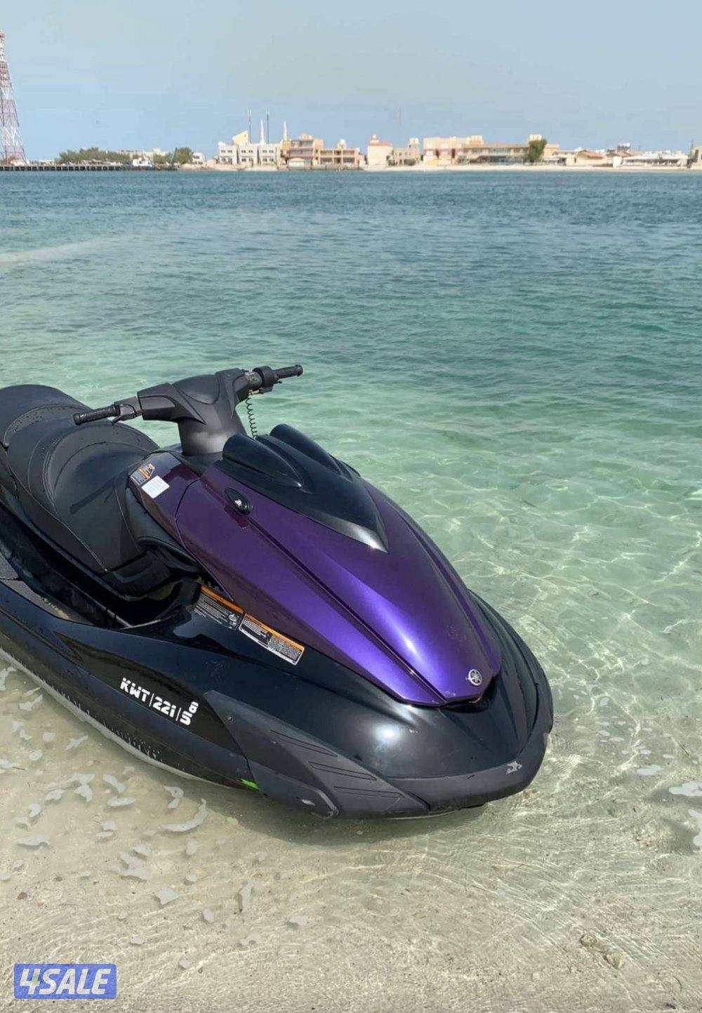 للبيع جت سكي Fzs1