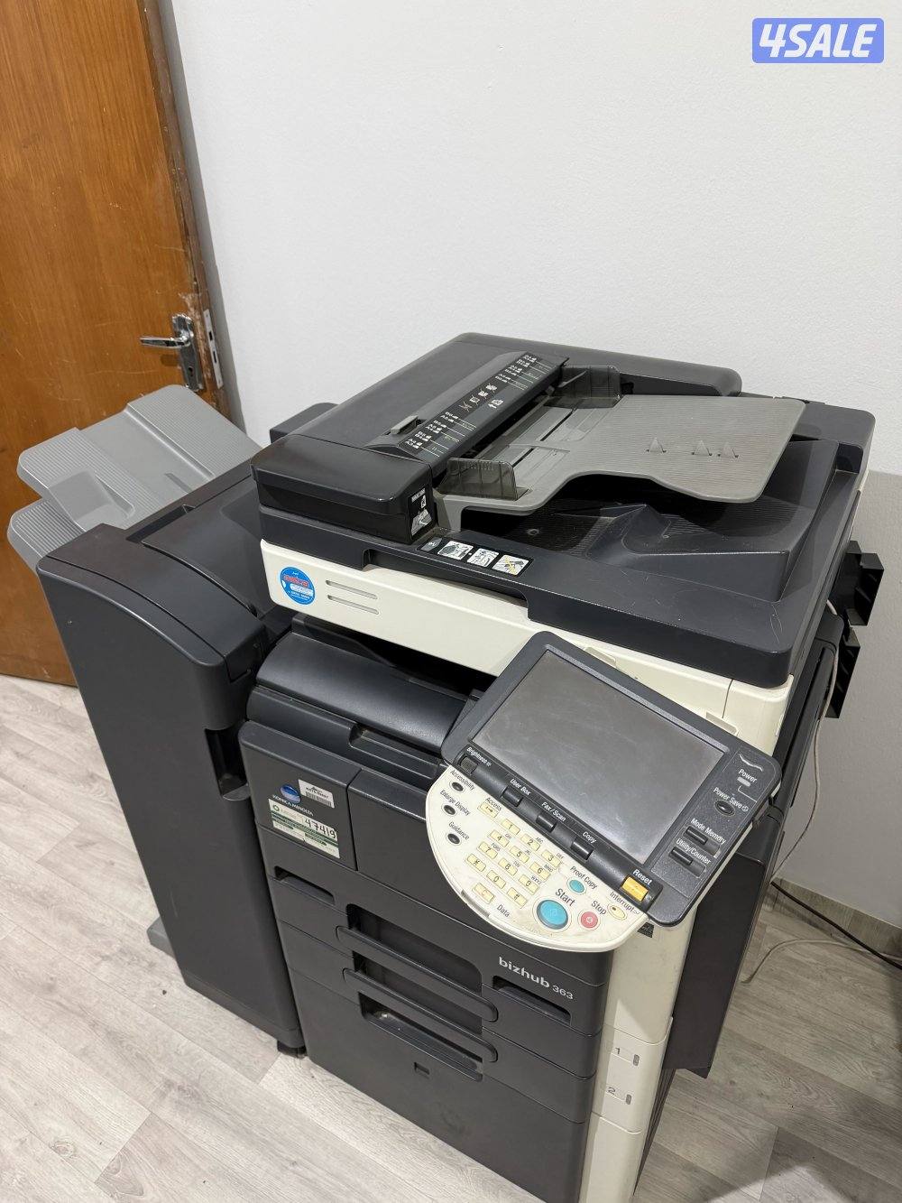 ماكينة تصوير كونيكا ابيض و اسود ٣٦ صورة تعمل بشكل جيد موديل 3631