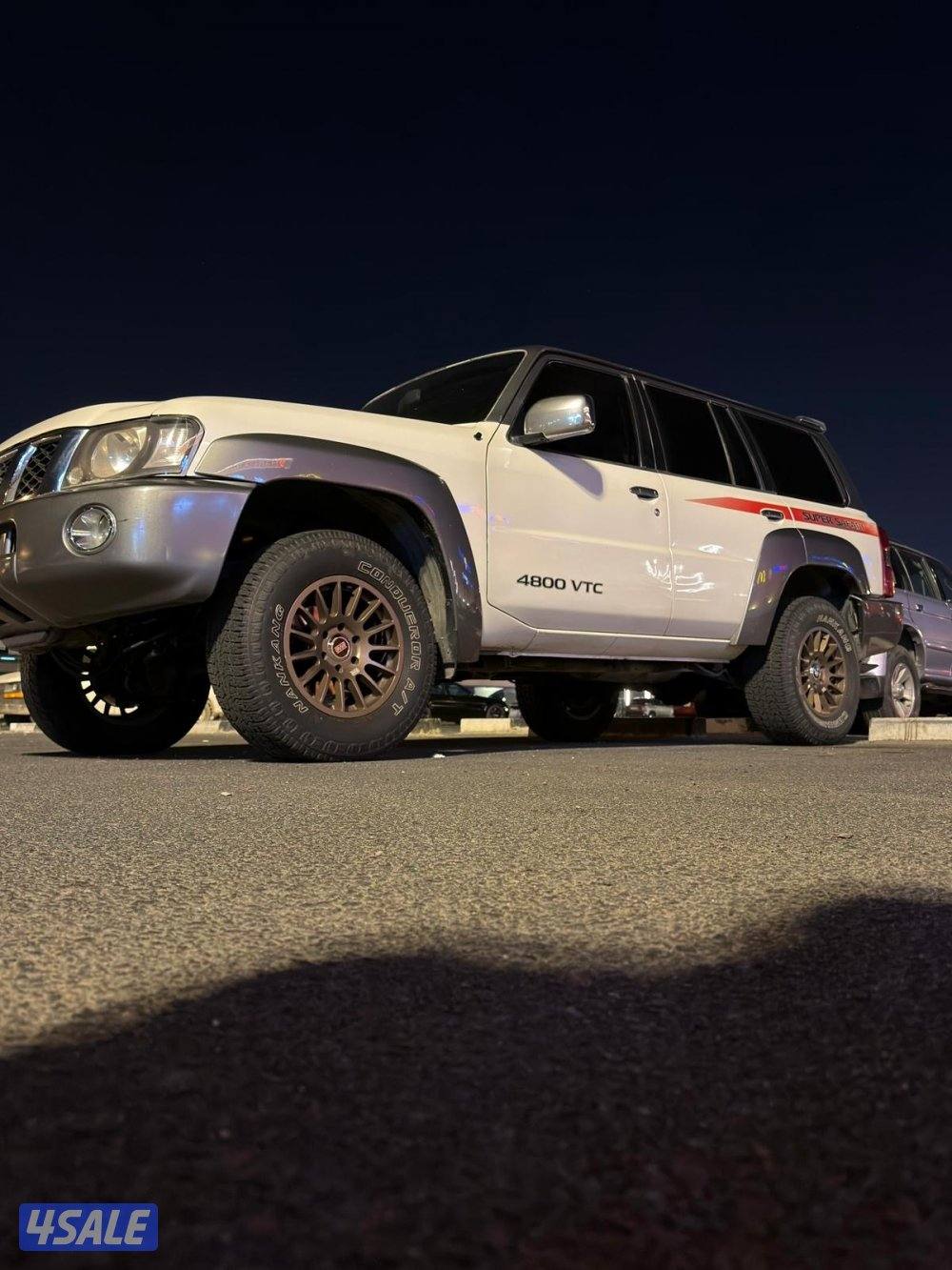 فتك ابيض محول سوبر سفاري اصلي ورنقات برايد اصلية وعليه شوته afe3