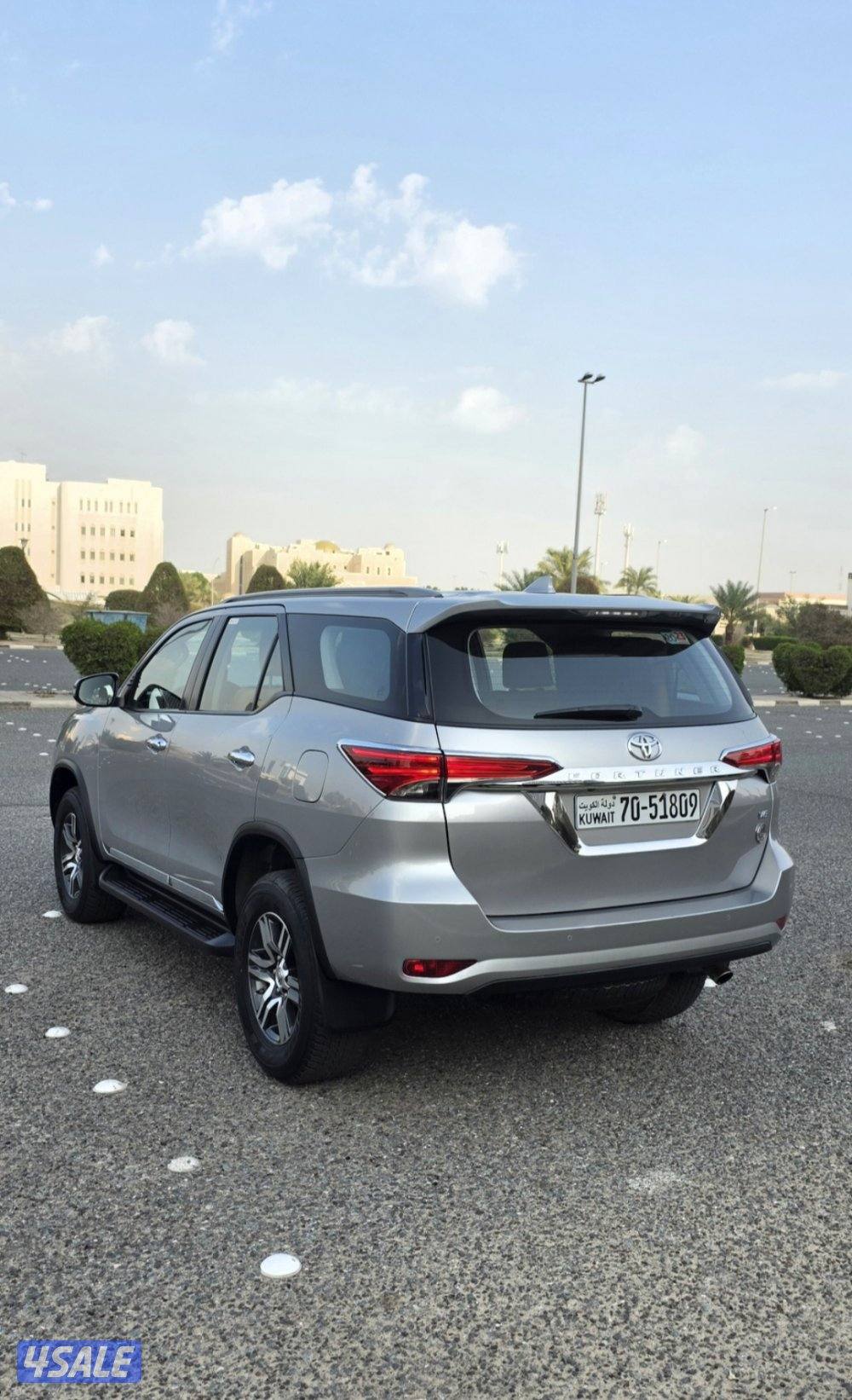 للبيع فورتنر 2023صبغ وكاله 6 سلندر ماشي 648