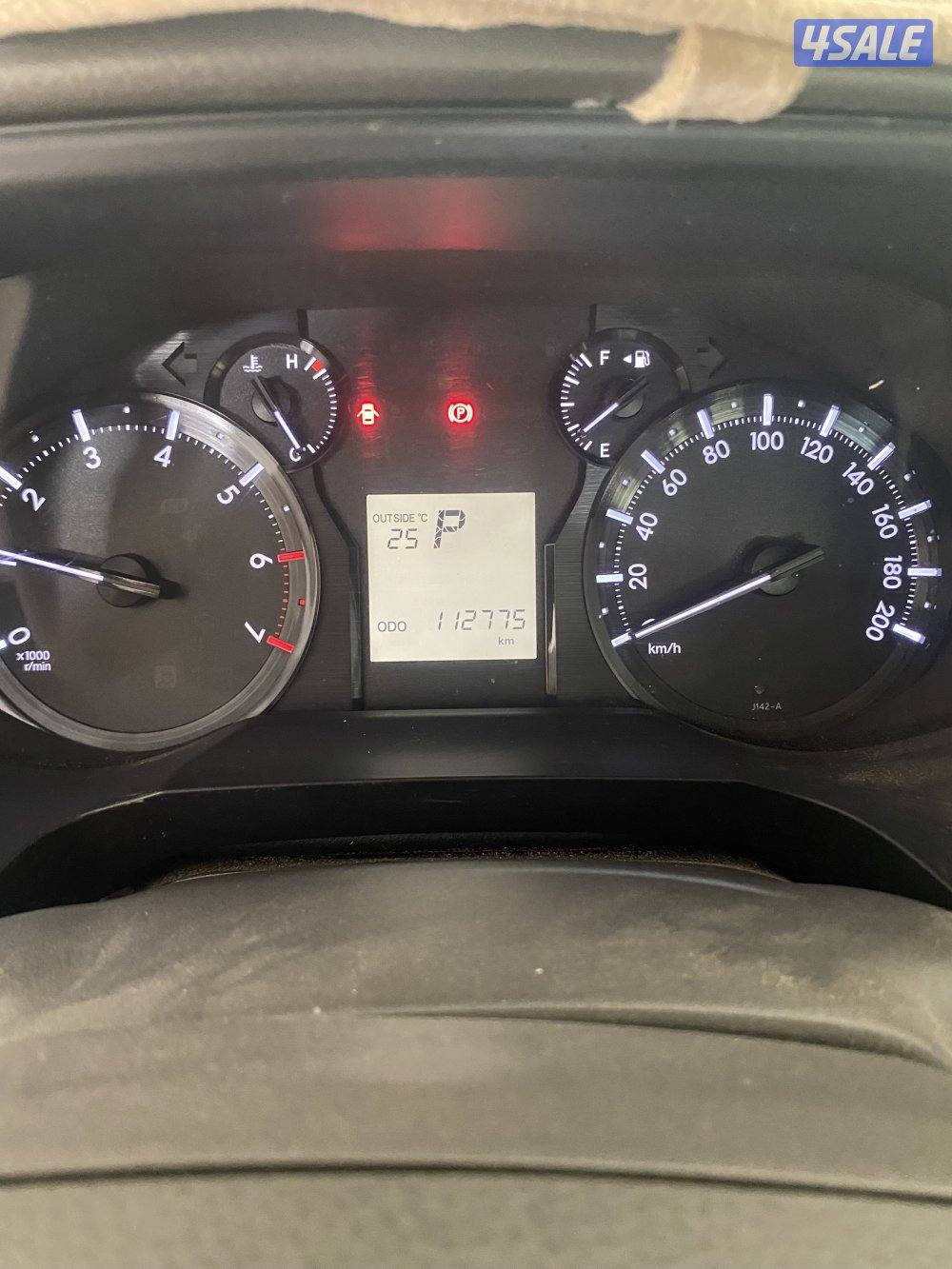 برادو ابيض موديل 2018 ماشي (112000) كم٢ شرط الفحص4