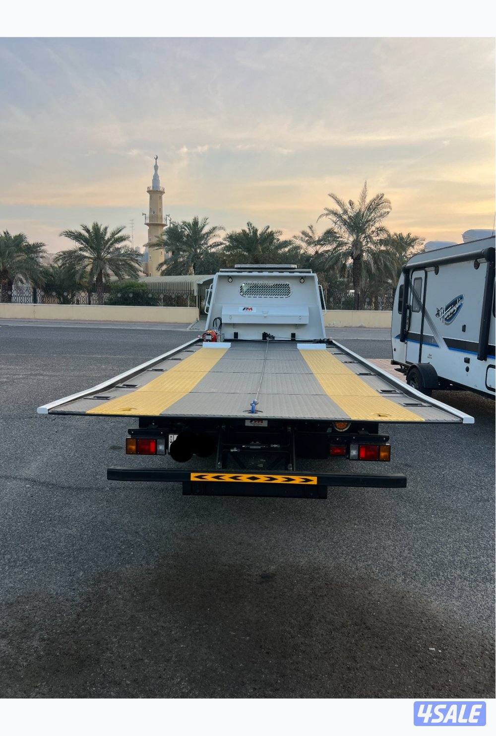 للبيع ونش سطحة موديل ٢٠٢٦2