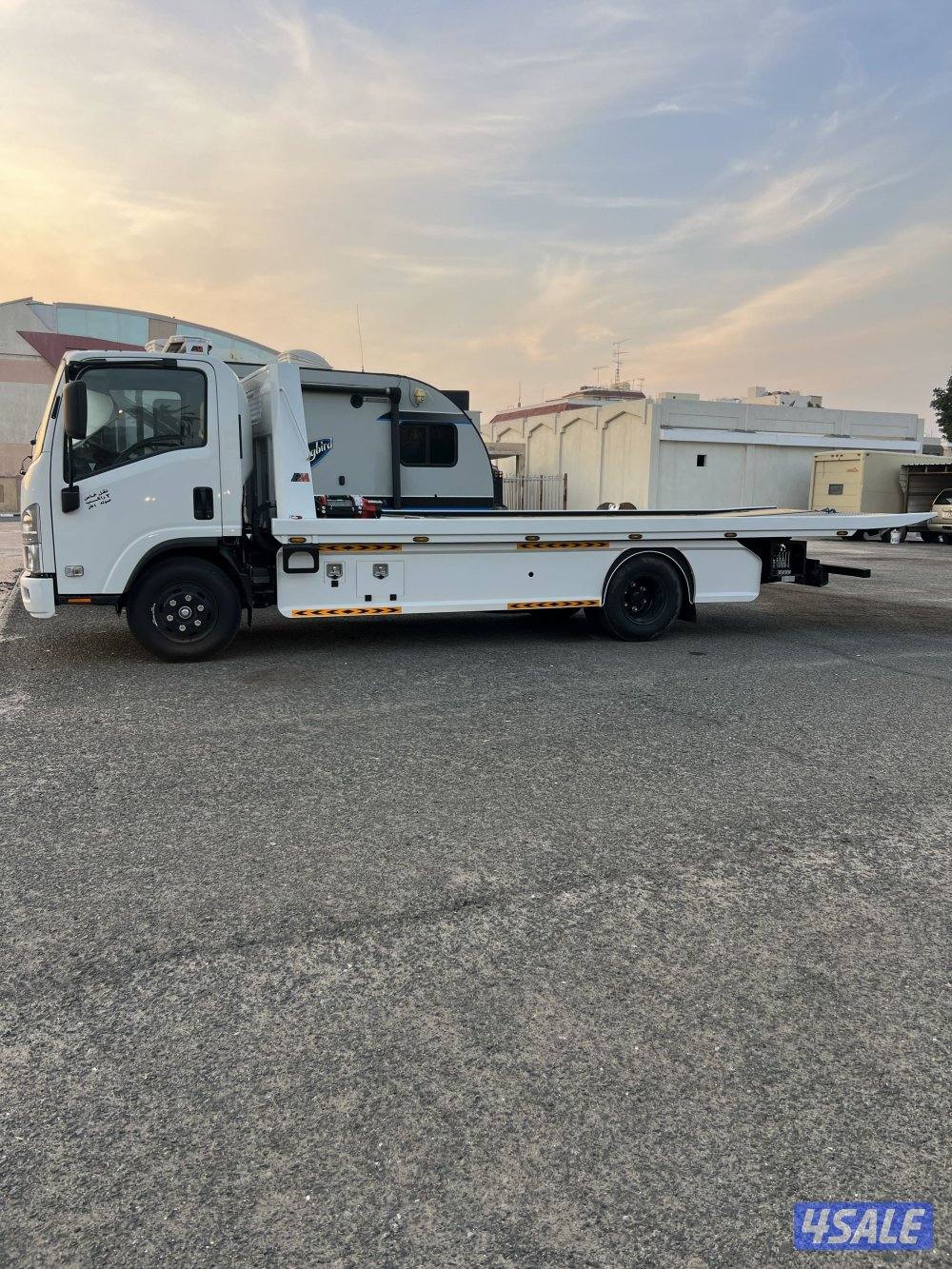 للبيع ونش سطحة موديل ٢٠٢٦4