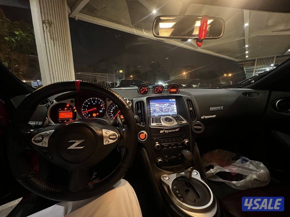 التواصل واتس اب فقط2