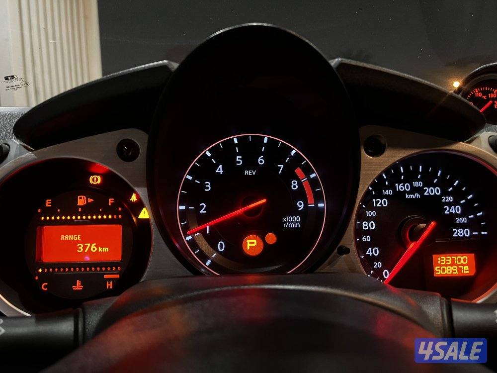 التواصل واتس اب فقط5