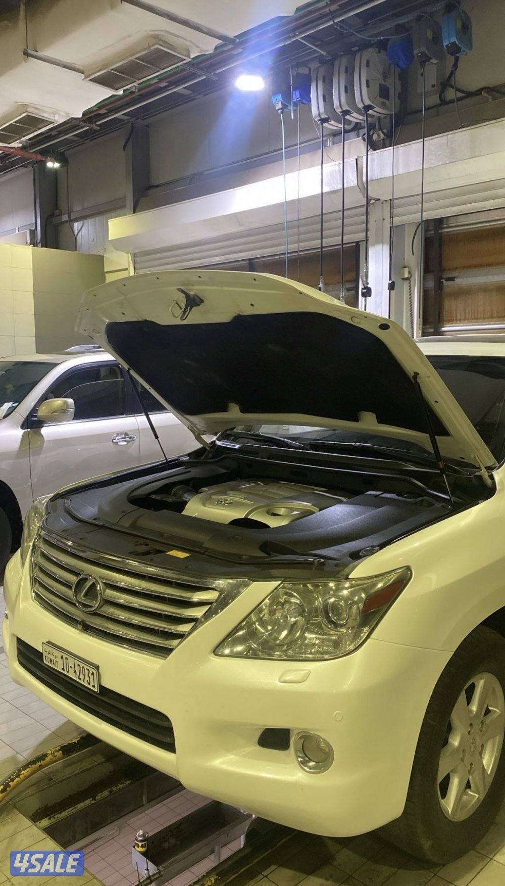 جيب لكزس 20113