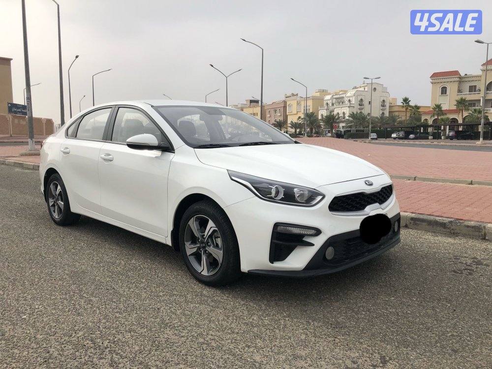 سيراتو 2021 بحاله ممتازه جدا شرط الفحص8