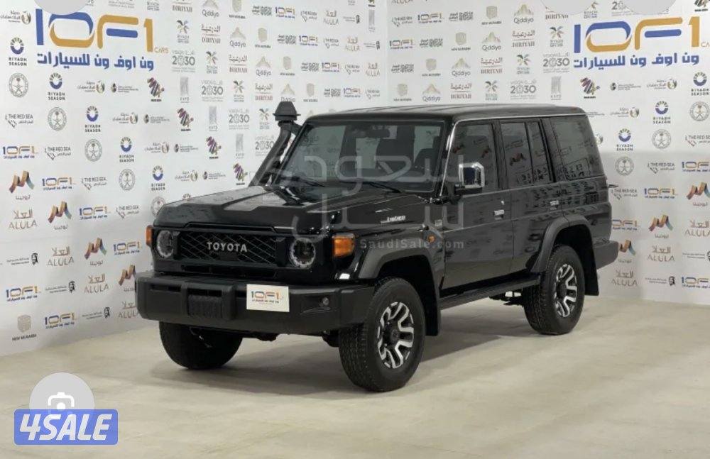 مطلوب جيب تويوتا نص قير عادي0