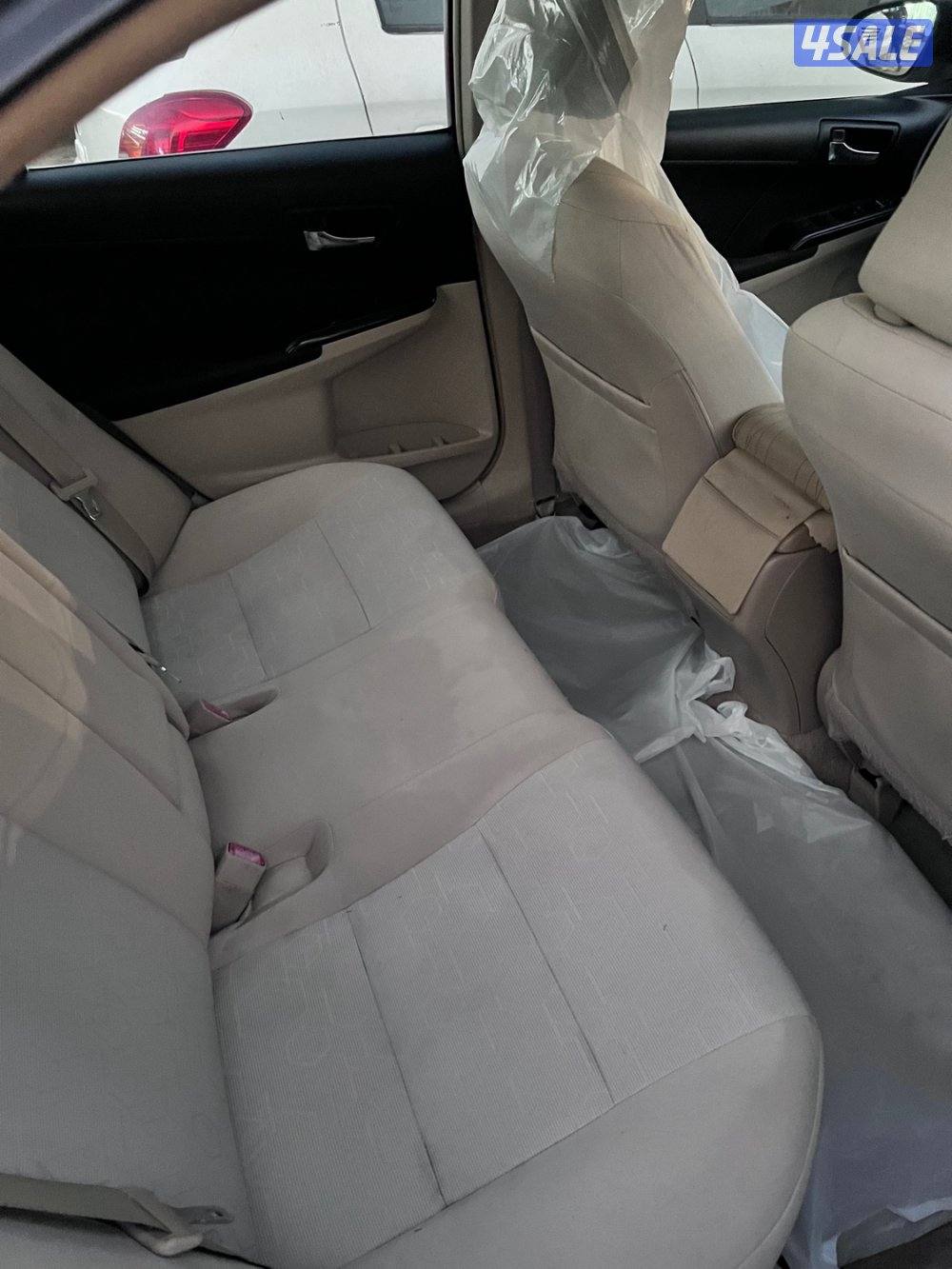 للبيع كامري مديل 2015 GL5