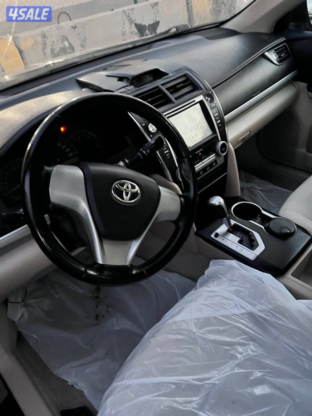 للبيع كامري مديل 2015 GL11