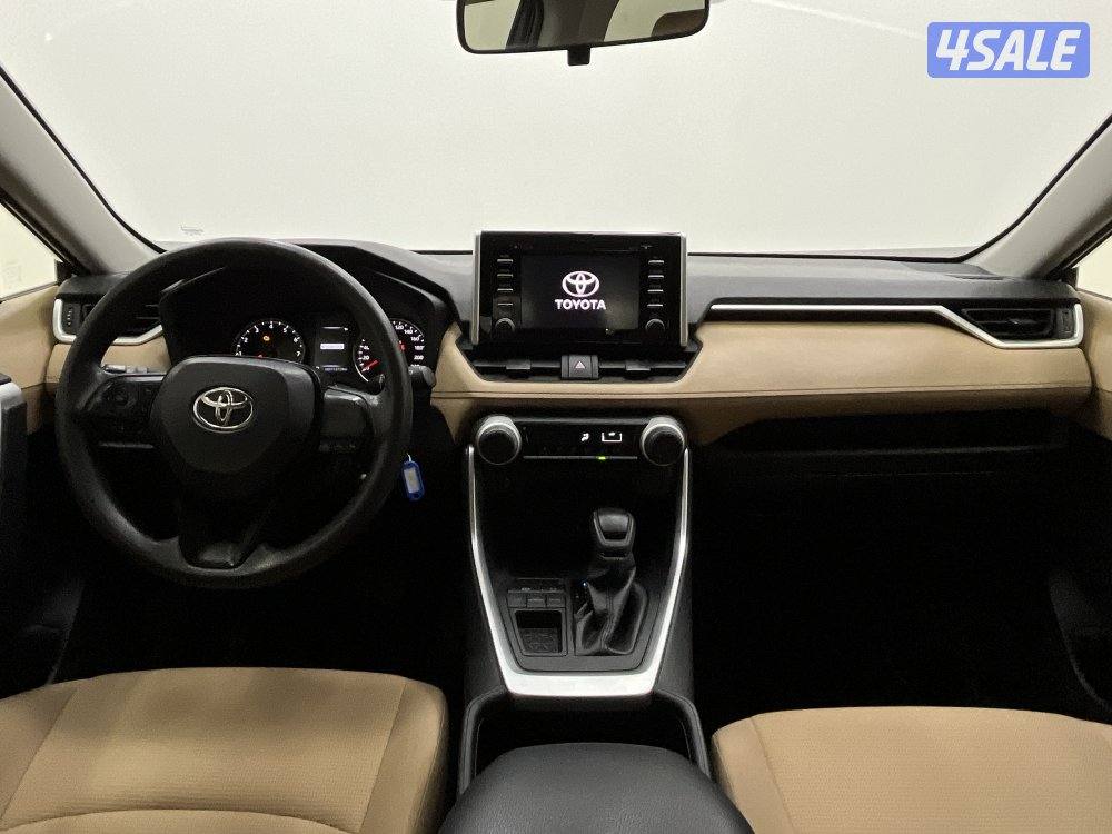 TOYOTA RAV401 4X2 STANDARD OPTION11