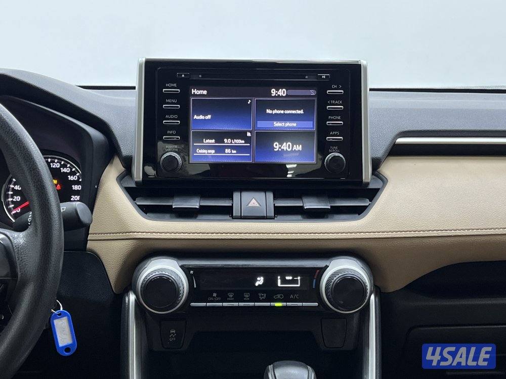 TOYOTA RAV401 4X2 STANDARD OPTION13