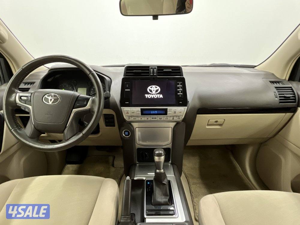 TOYOTA PRADO 6 CYL TXL MID OPTION11